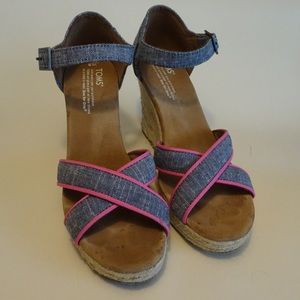TOMs open toe wedge